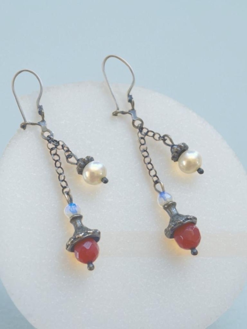 Silpada Rare New Ruby Jade and Pearl drop Earrings. W1219